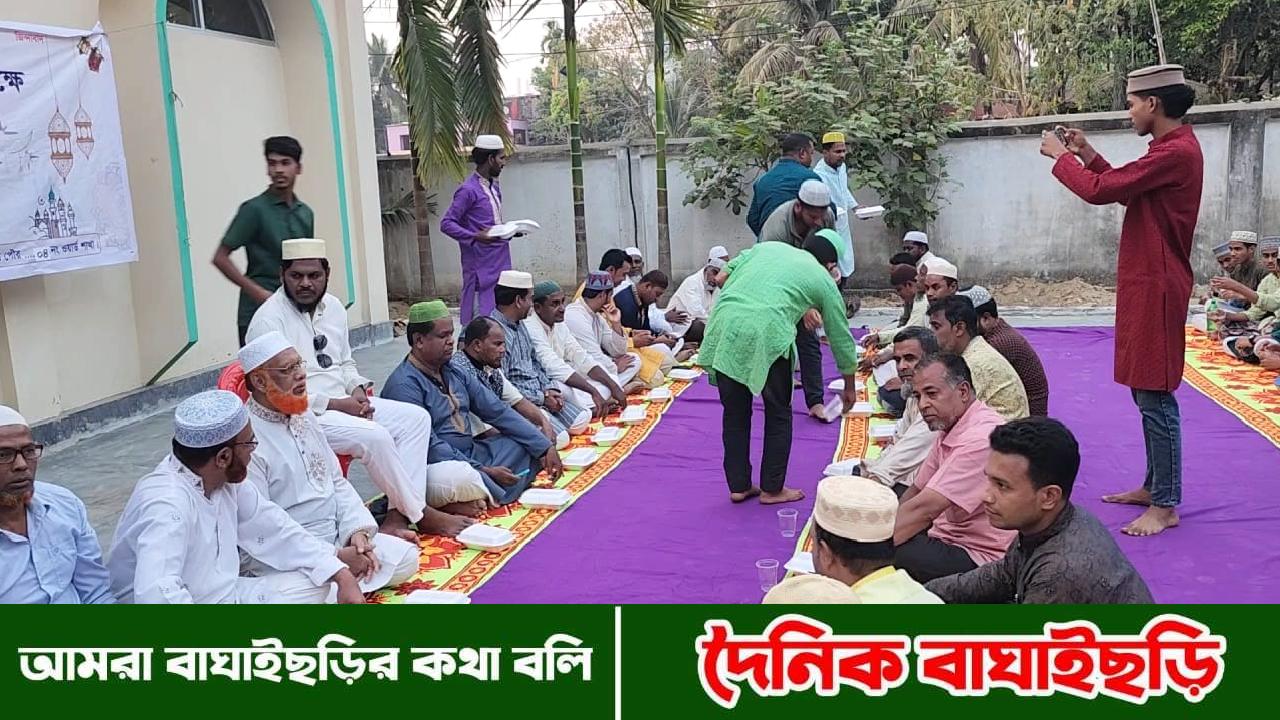 তারেক রহমানের পক্ষে ৪নং ওয়ার্ড বিএনপির ইফতার ও দোয়া মাহফিল অনুষ্ঠিত