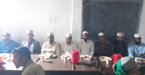 সিঙ্গিনালা তৈয়্যবিয়া তাহেরিয়া সুন্নিয়া মাদ্রাসায় ইফতার ও মিলাদ মাহফিল অনুষ্ঠিত