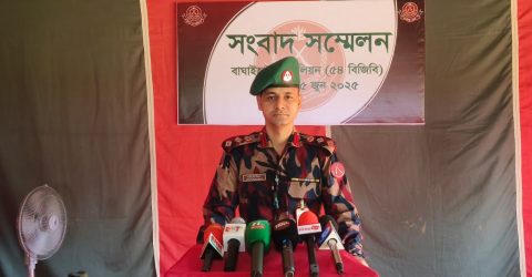 সীমান্তে পুশইন ও চোরাচালান ঠেকাতে পাহাড়ে তৎপর রয়েছে বিজিবি- লে: কর্নেল মহিউদ্দিন ফারুকী
