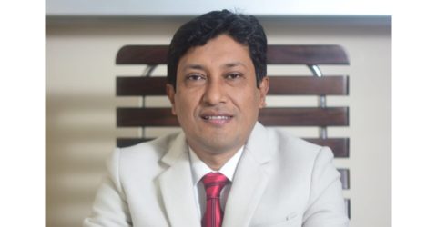 শিক্ষক সিরাজুল ইসলামের নামে সোশ্যাল মিডিয়ায় অপপ্রচারে সচেতন মহলের ক্ষোভ প্রকাশ