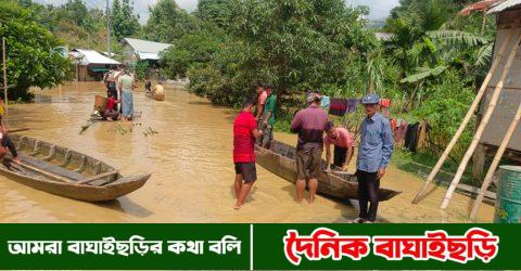 সাজেক-মাচালং সড়ক তলিয়ে যানচলাচল বন্ধ