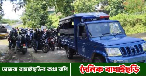 পানি কমে যাওয়ায় স্বাভাবিক হয়েছে খাগড়াছড়ি সাজেক যানচলাচল