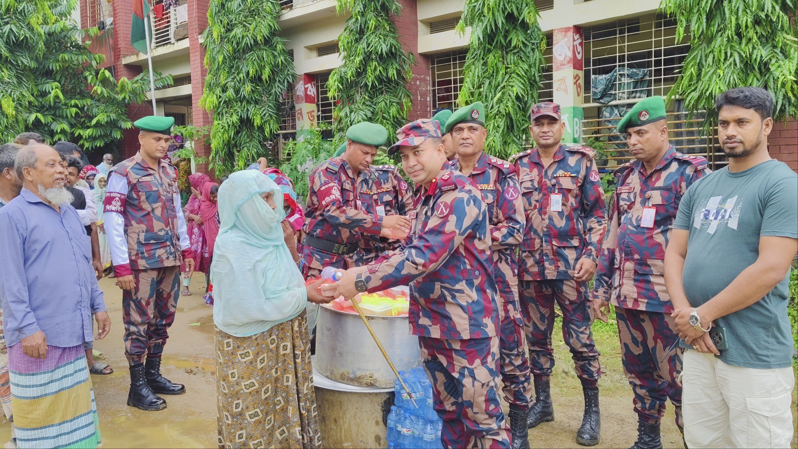 ছয় শতাধিক বন্যার্তদের পাশে মারিশ্যা জোন, ২৫০ জন পেলো চিকিৎসাসেবা